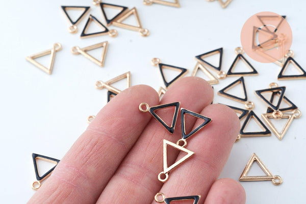 Pendentif triangle zamac doré émail noir 15mm,pendentif doré pour création de bijoux, x5 G6086