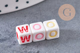 Perle carré Lettre Alphabet plastique blanc lettre multicolore,création bracelet,6mm, x10Gr (G3799)