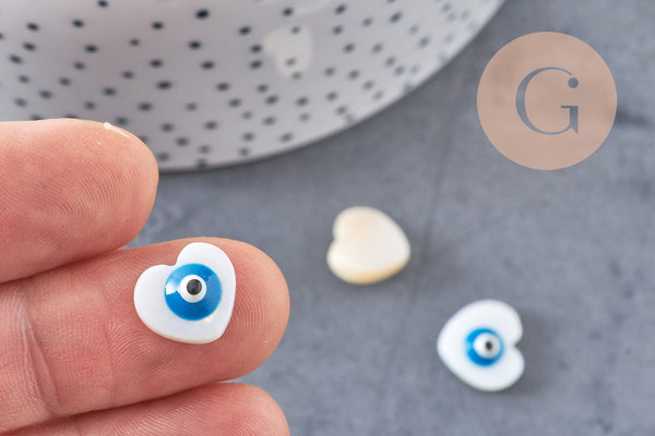 Perle coeur nacre blanche naturelle mauvais oeil bleu clair 12mm, x 10 (G3405)