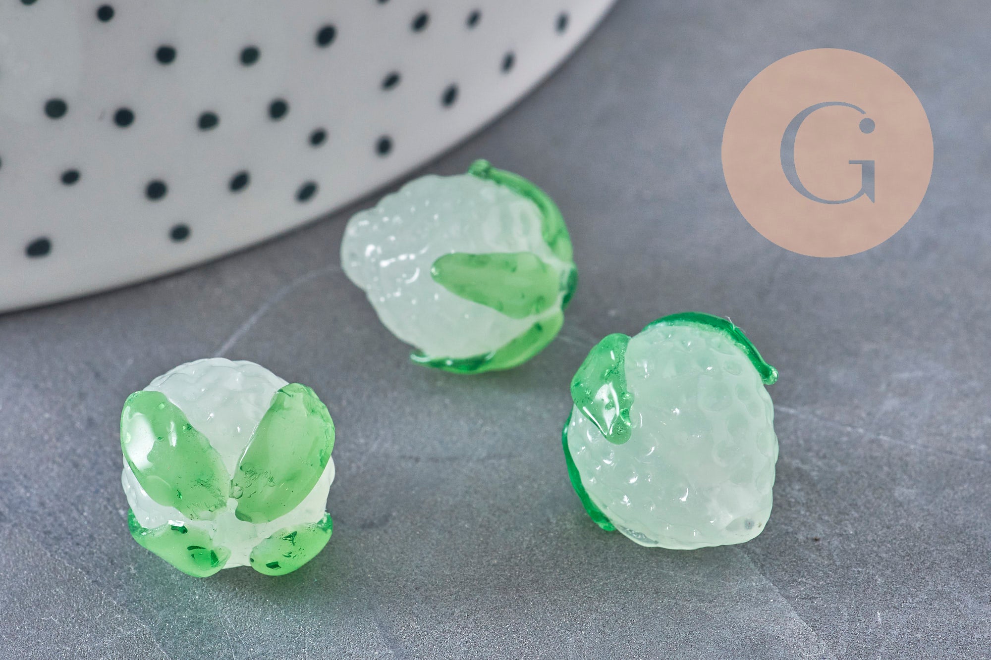 Perle fraise verre tchèque coloré 15mm, x1 ou x3 ou x5 (G10986)
