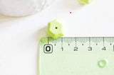 Perle hexagone howlite naturelle verte 15mm, création bijoux pierre, x 5 G4166