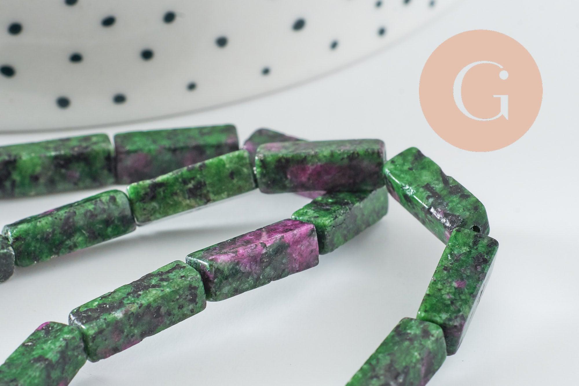 Perle rectangle rubis zoisite naturelle 13mm, x1 fil de 40cm (G1798)