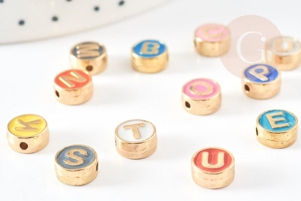 Perle ronde zamac doré initiale émail multicolore 8mm, x1 (G4296)