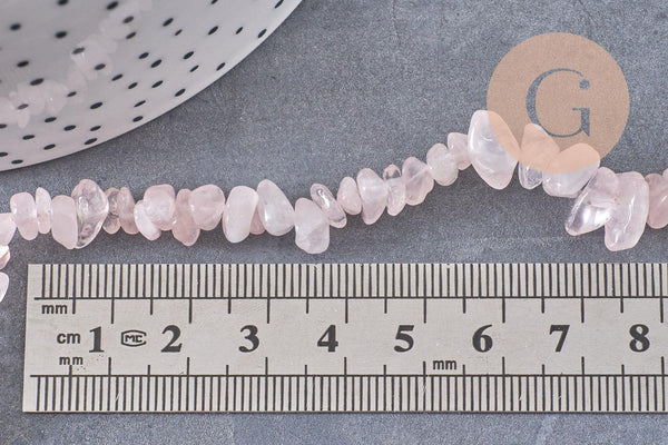 Perle triangle cristal beige rose 6x3.5mm, fil de 33cm, x1 (G6903)