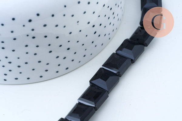 Perle verre carré noir opaque facetté 13mm, perles verre, verre bleu, fil de 20 perles, x1 (G6065)