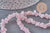Perles chips quartz rose naturel fil de 90cm, x1 (G2107)