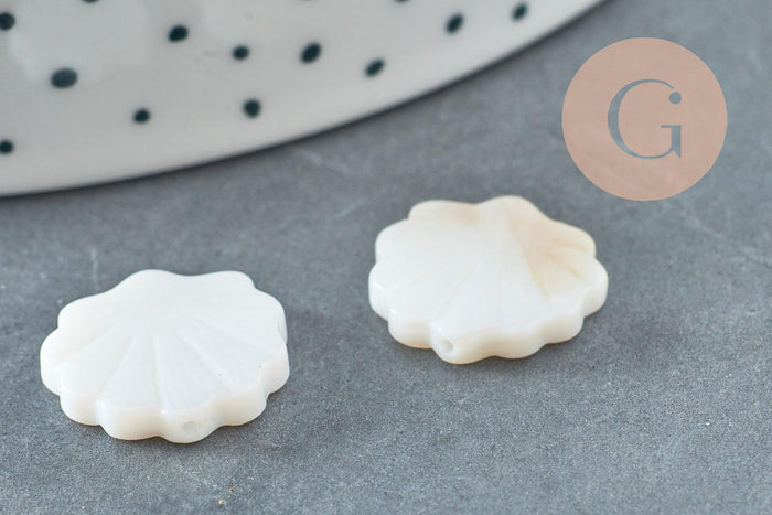 Perles coquillage nacre blanche naturelle 15.5mm, x2 (G3424)