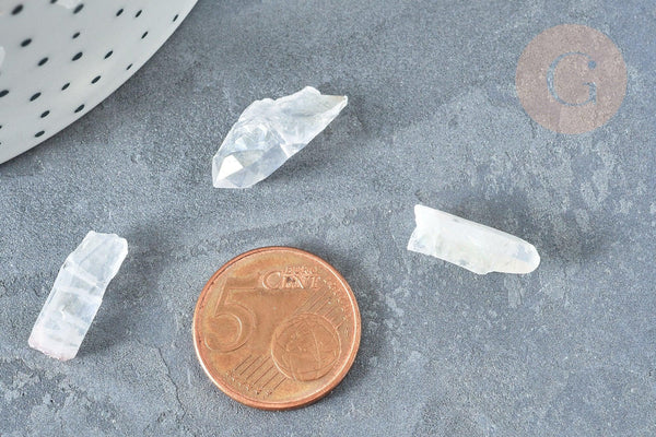 Perles cristal de roche naturel irisé 10-40mm, une pierre brute en cristal pierre naturelle, x5 (G3210)