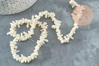 Perles en corail blancnaturel 3-12mm, x1 fil 40cm (G0985)