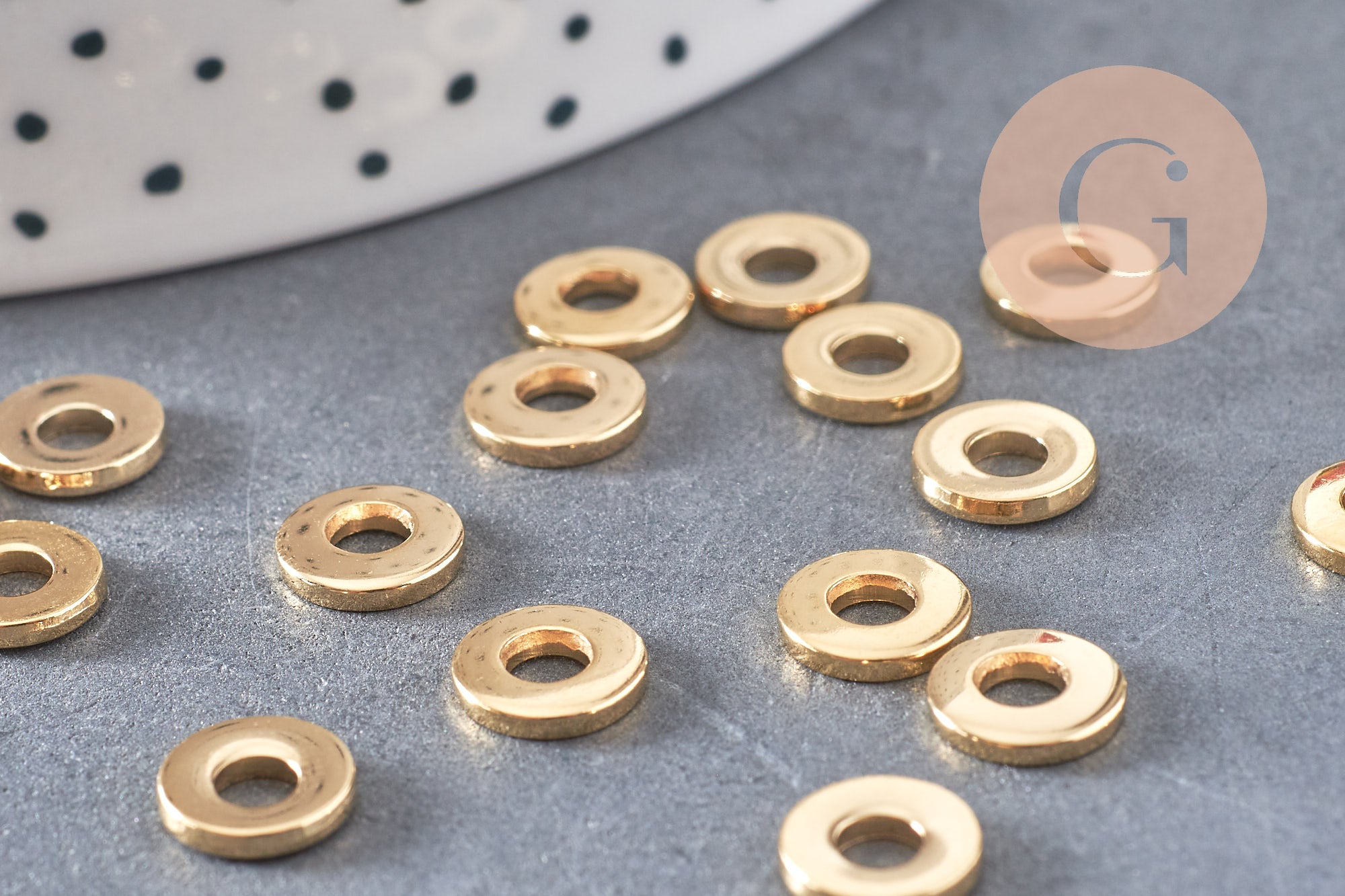 Perles intercalaires rondelles acier 304 inoxydable doré 8mm, x20 (G3464)