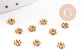 Perles intercalaires Rondelles fleurs acier 304 inoxydable doré IP 4mm, x10 (G10892)
