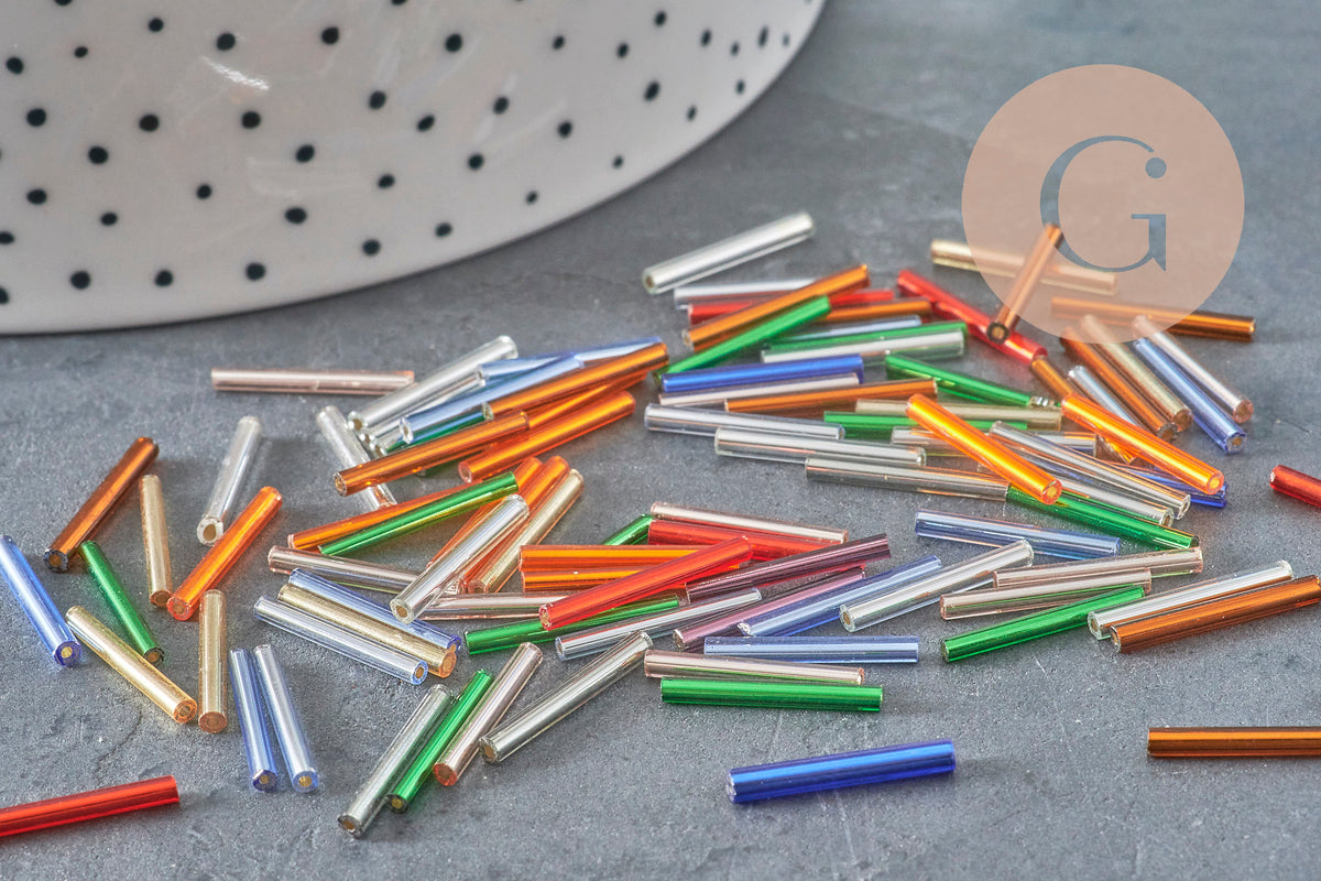 Cuentas de semillas Tubo multicolor 15x2mm, cuenta de vidrio multicolor metálico, cuenta de tubo largo, x 10gr G0663