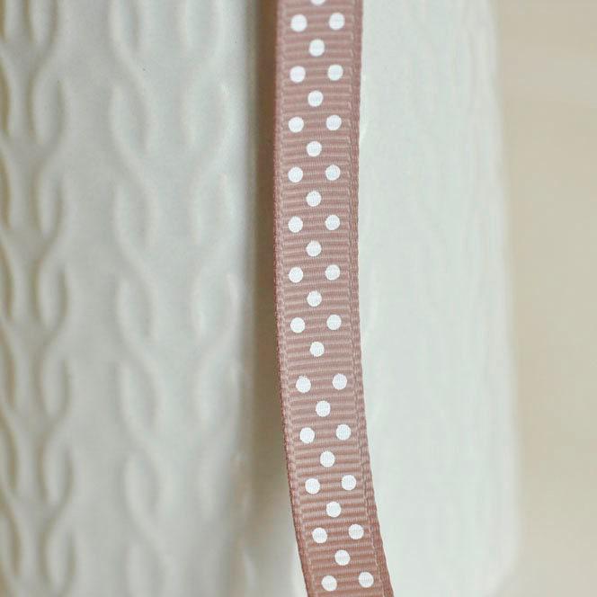 Ruban gros grain polka marrin taupe, fabrication bijoux, ruban pois blancs,ruban mariage, largeur 1cm, longueur 5mètres-G1295