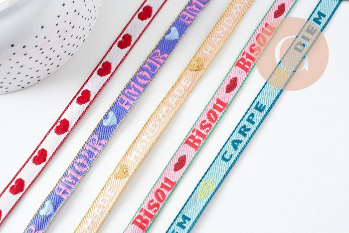 Ruban texte BISOUS 10mm, un ruban brodé de qualité pour travaux de couture ou création de bijoux, x1 mètre (G10830)
