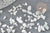 Sable chips pierre howlite blanche naturelle non percé, x20gr (G7669)