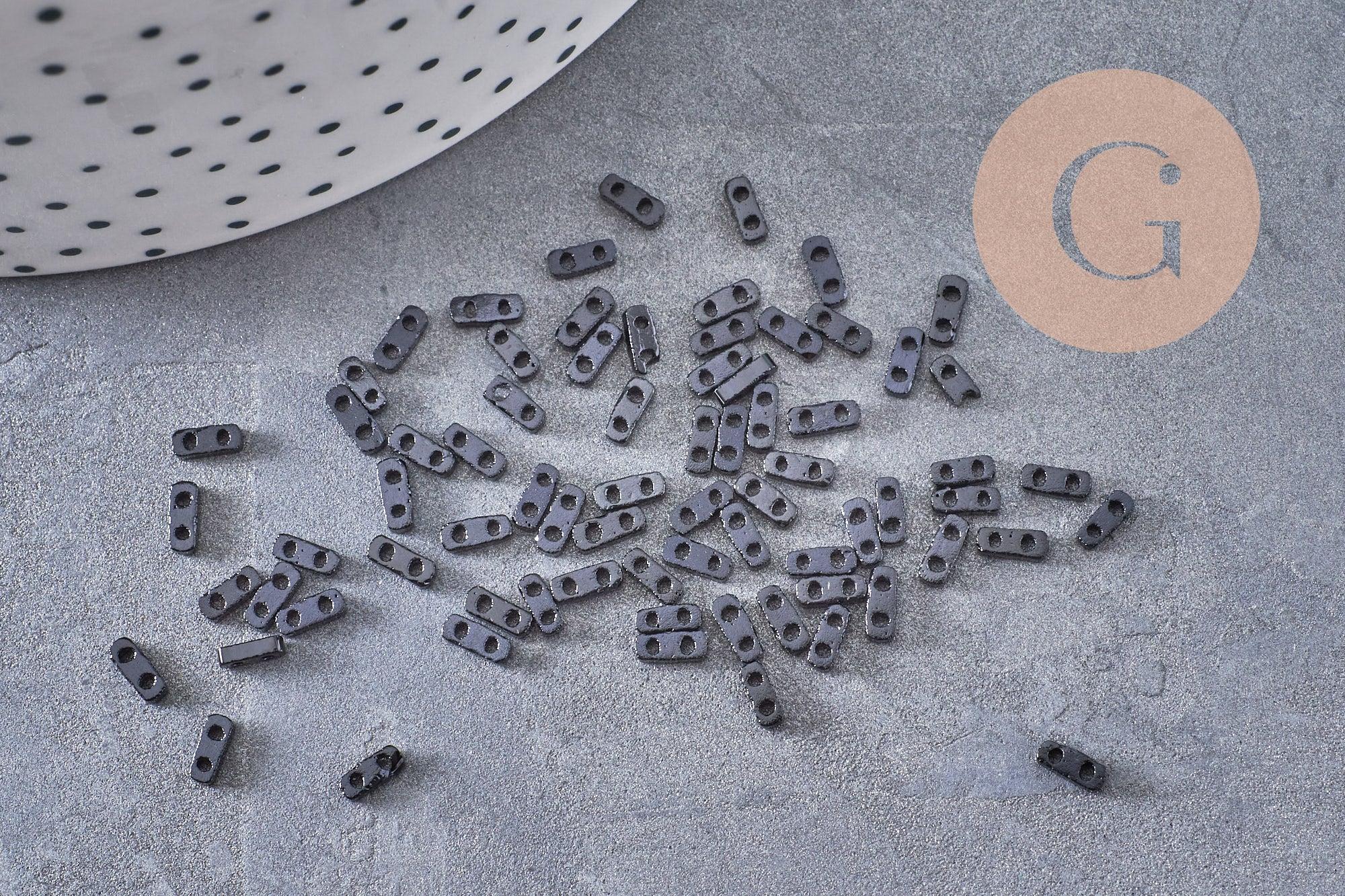 perles rocaille verre rectangle noir opaque, perle carré création bracelet, perle tila, 2mm,2 trous, x50 (1.2 Gr) (G4604)