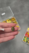 Colgante medalla esmaltada de la Virgen María ovalada de 17,5 mm x1 CON DEFECTO (G8839-D)